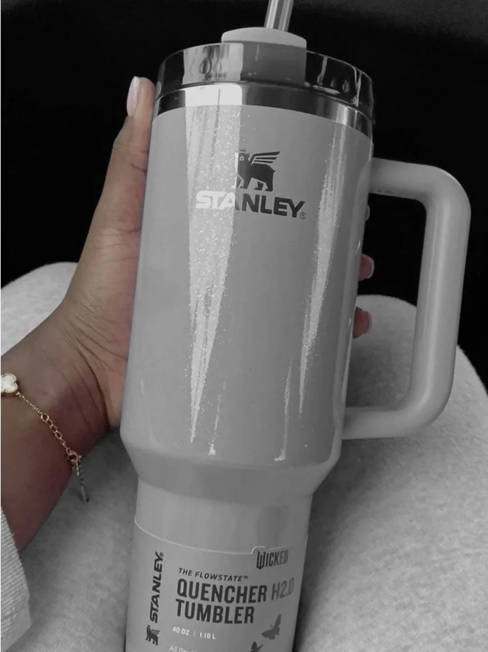Stanley Quencher H2.0 Tumbler with Handle - Cream - Picture 2 of 2